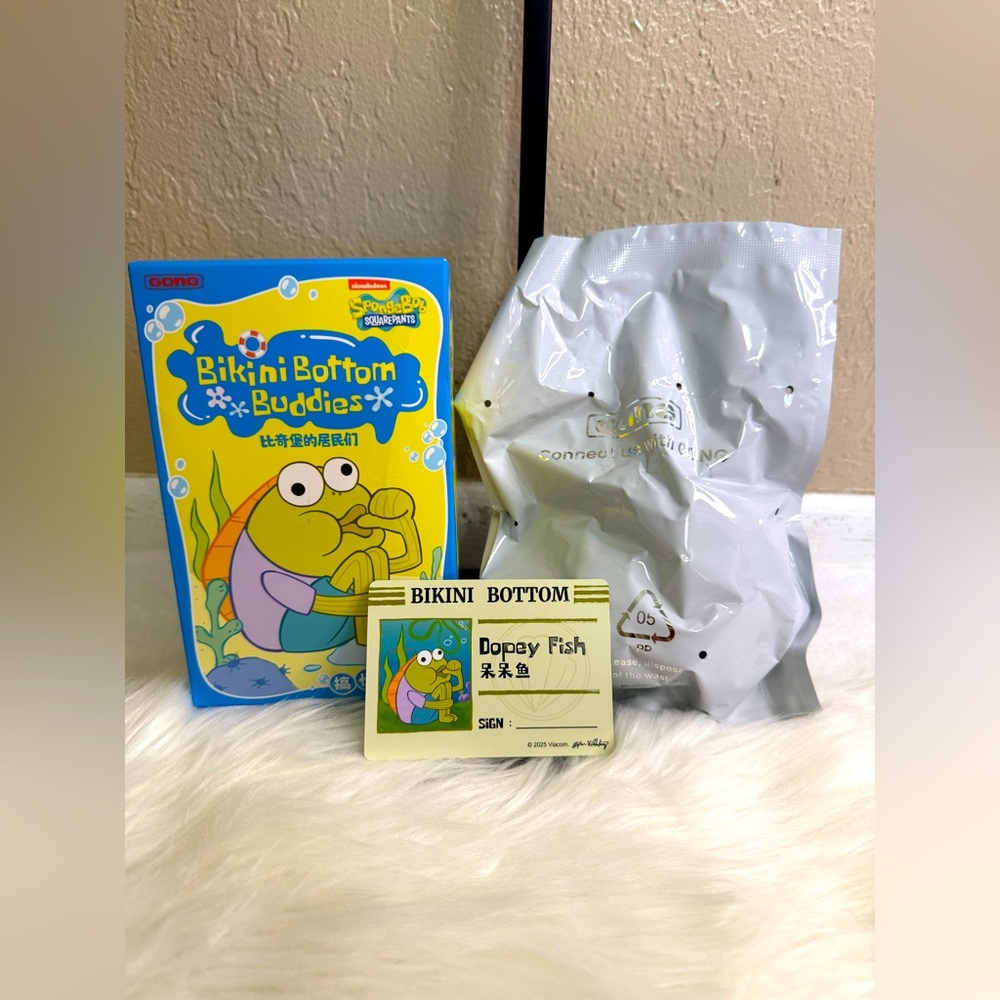 Pop Mart Bikini Bottom Buddies Dopey Fish Toy